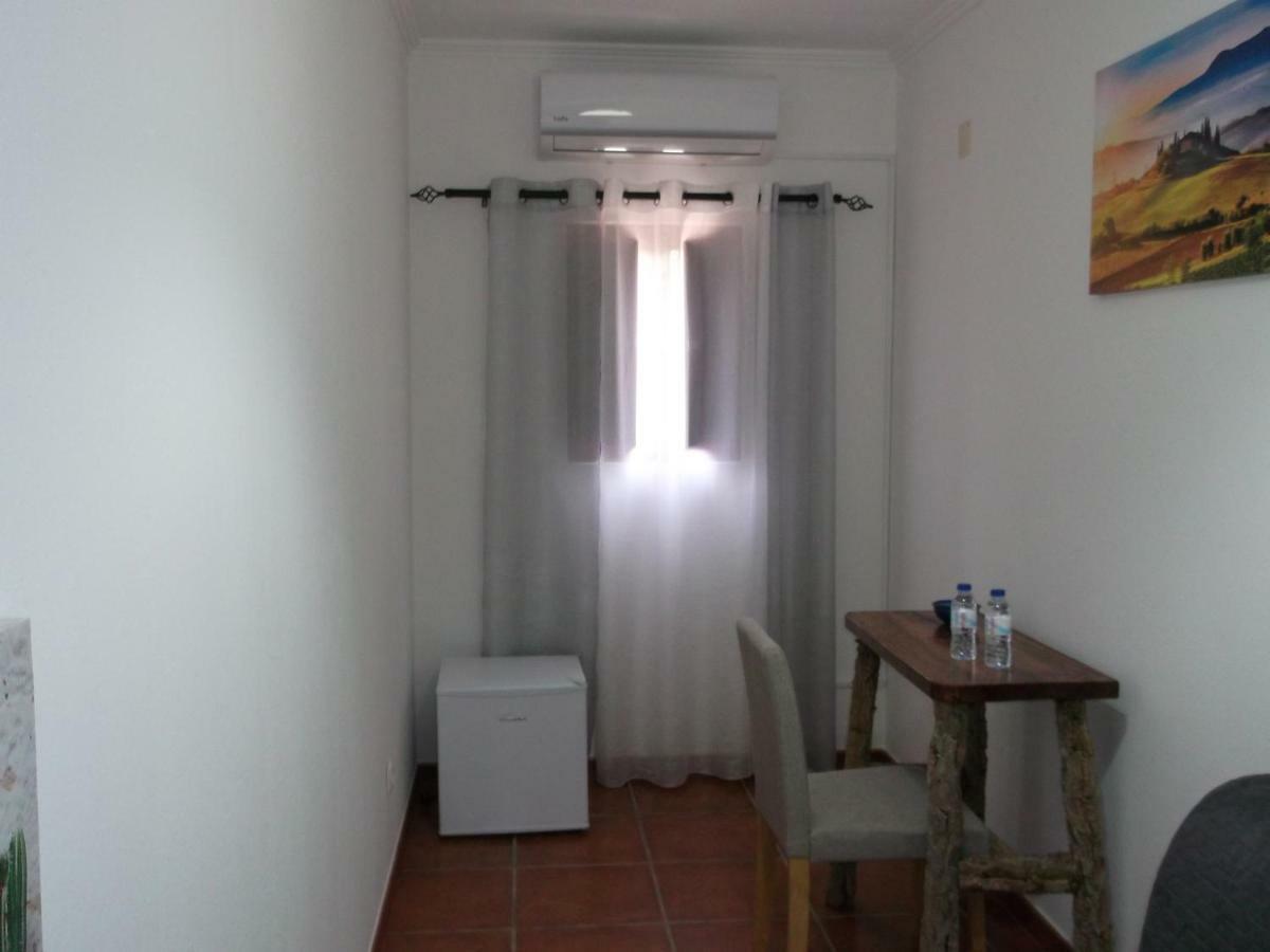 Hotel Quinta Do Pinheiro à Grândola Extérieur photo
